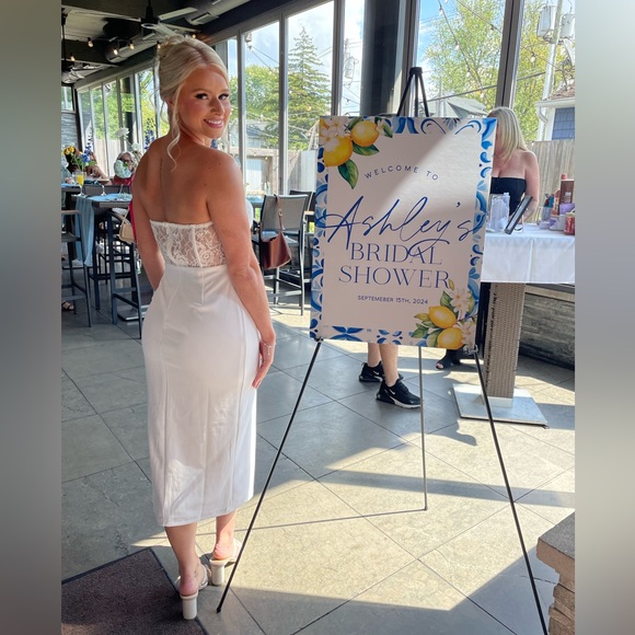 White bridal dress - Picture 2 of 2